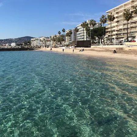 Superbe T2 Juan Les Pins 300m Des Plages * Antibes